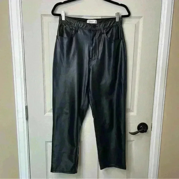 Abercrombie & Fitch Women’s Ankle Straight Ultra High Rise Faux Leather Pants 10 - Picture 1 of 9